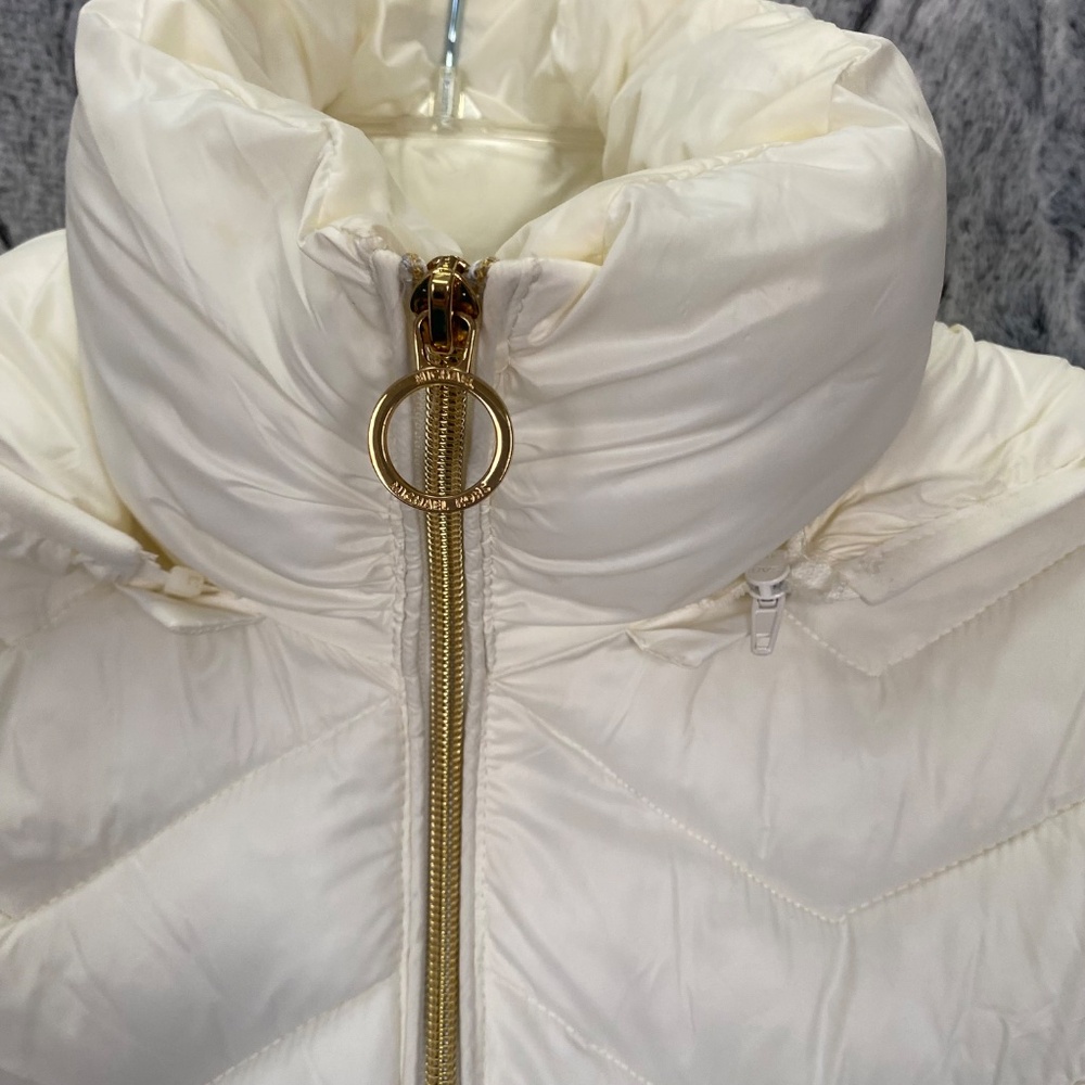 Michael Kors Packable Puffy Jacket, white, size XS - Picture 8 of 13